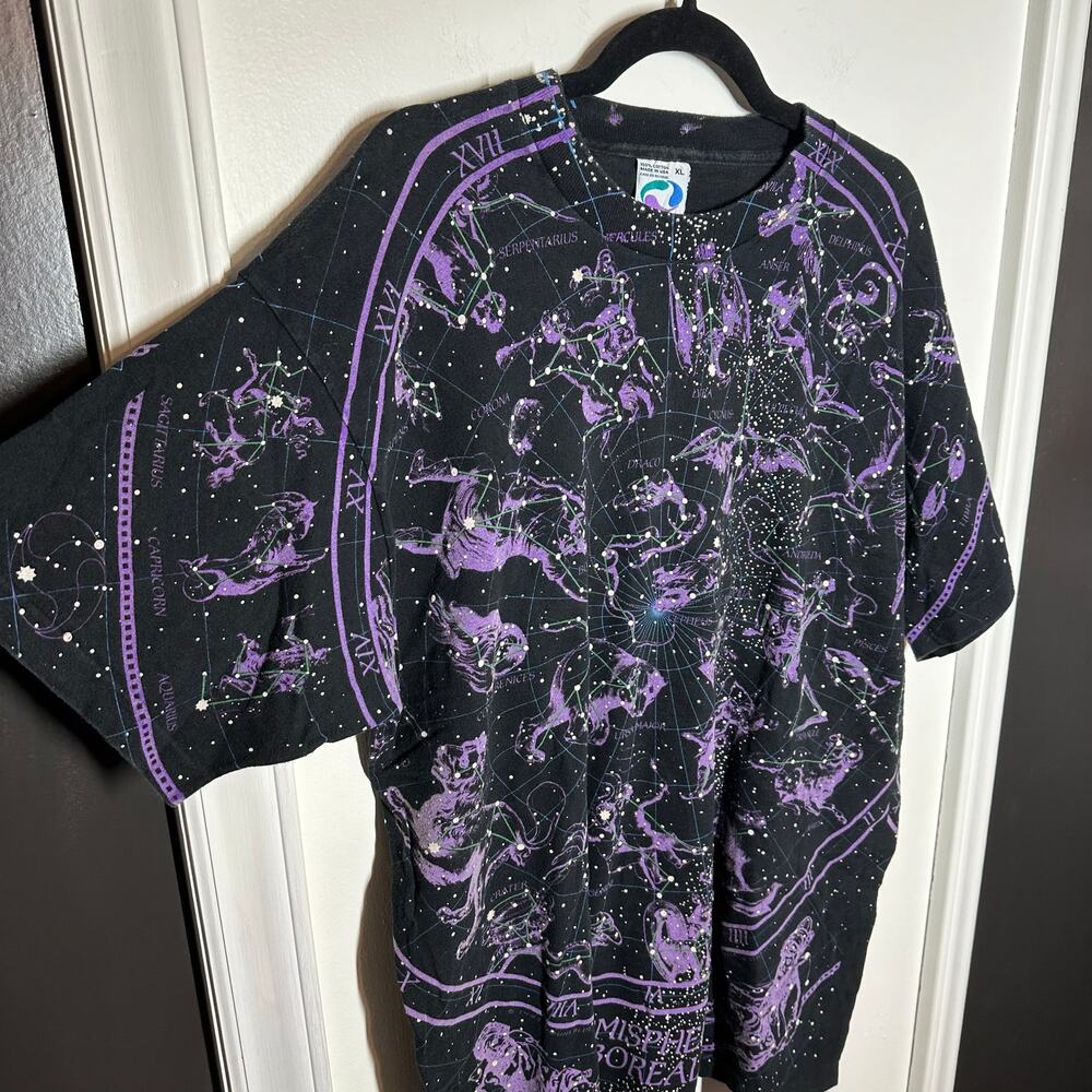 Liquid Blue Vintage 1993 Constellations Print Zodiac Graphic Tee Size XL Space - Picture 3 of 14
